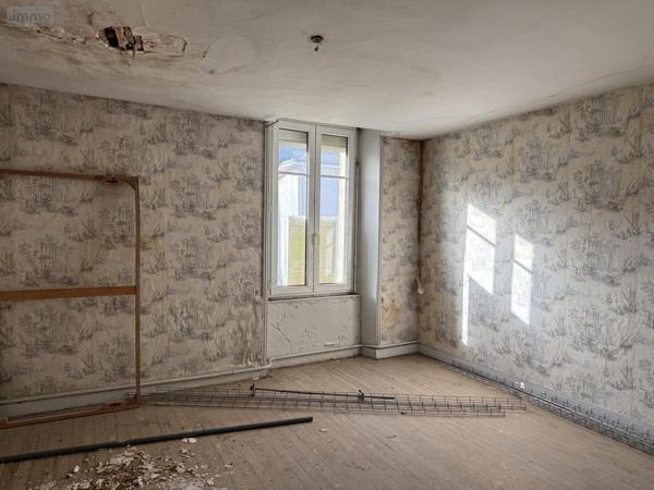Immeuble à vendre à Le May-sur-Èvre dans le Maine-et-Loire (49122), ref : 49058-1566