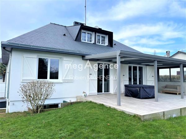 Maison à CHOLET, 49300 - 11 pièces 170m²