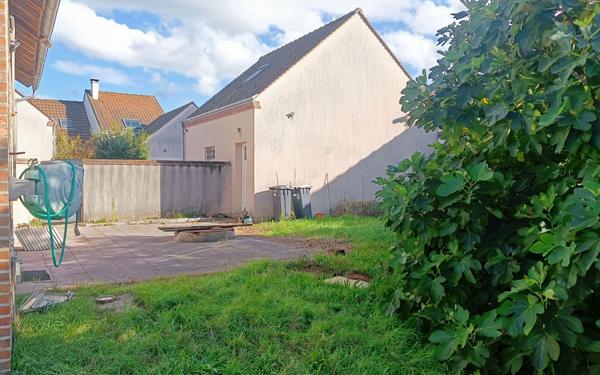 Maison à vendre    5 pièces •  La Ferté-Saint-Aubin