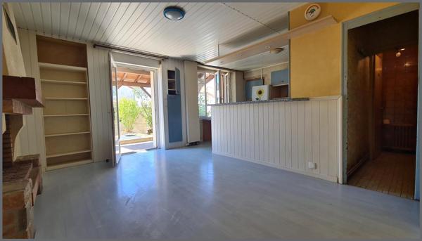 Maison à BRESSUIRE, 79300 - 6 pièces 111m²