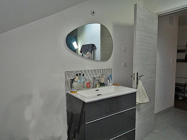 Location                                                      Appartement
                        
                     3 pièces                      79 m2                     à Raon-l'Étape