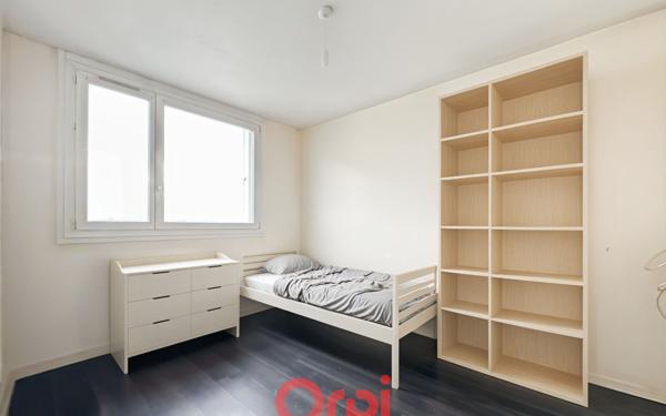 Appartement à vendre    4 pièces • 81 m2 Lyon 8