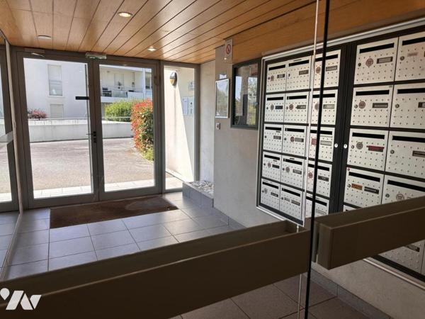 A VENDRE 56 VANNES Le Bondon, appartement T2 46 m² avec ascenseur et garage