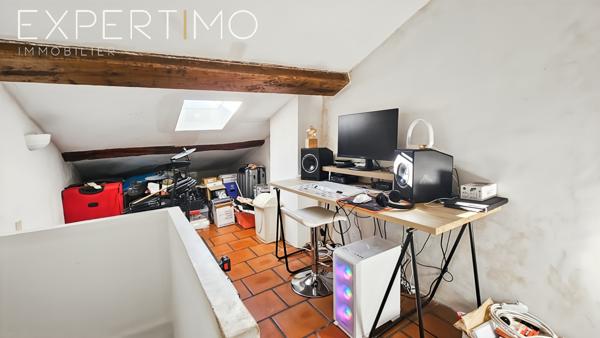 Callian (83440) A VENDRE, CALLIAN, maison de village 3 pièces 49 m² LC + dépendances