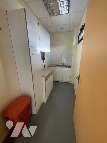 Uniquement dans votre étude. Cabinet médical à vendre – Secteur Clinique Océane, VANNES