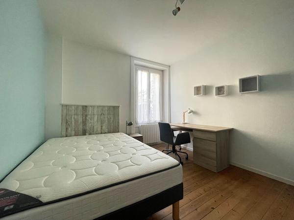 RENNES JEANNE D'ARC - Chambre meublée dans appartement refait à neuf