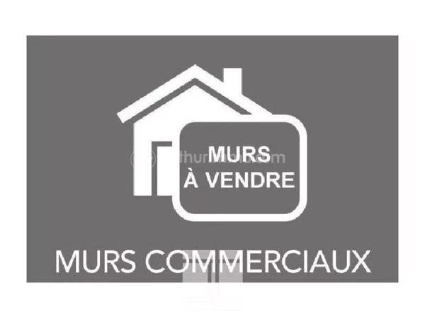 Vente Local commercial 182 m2 à Aubière