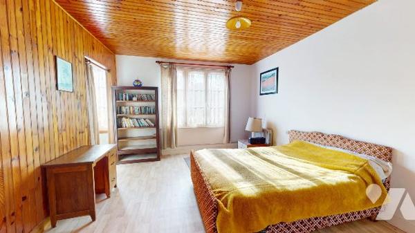 MAISON AVEC JARDIN PAYSAGER - PIERREVILLE