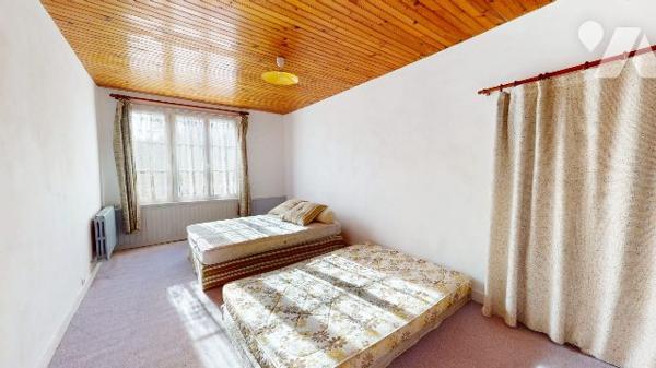 MAISON AVEC JARDIN PAYSAGER - PIERREVILLE