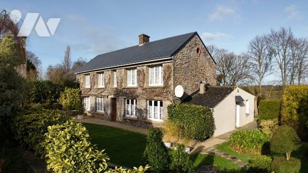 MAISON AVEC JARDIN PAYSAGER - PIERREVILLE