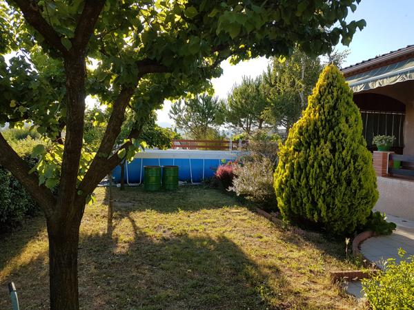 Maison avec jardin paysagé, terrasses et piscine – Alès (30100)