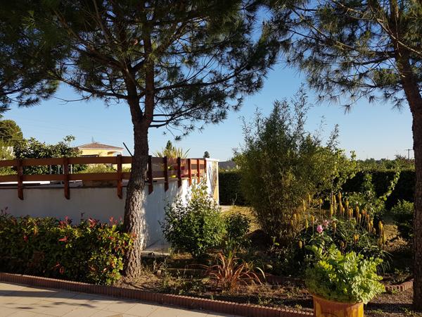Maison avec jardin paysagé, terrasses et piscine – Alès (30100)