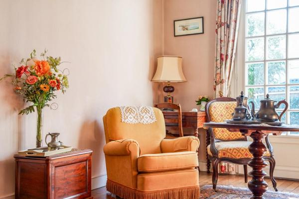 Maison et dépendance à vendre à SAINT CYR SUR LOIRE (37)