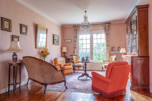 Maison et dépendance à vendre à SAINT CYR SUR LOIRE (37)