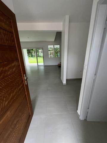 Maison mitoyenne de type T3 avec jardin de 305 m2 secteur La chaumière