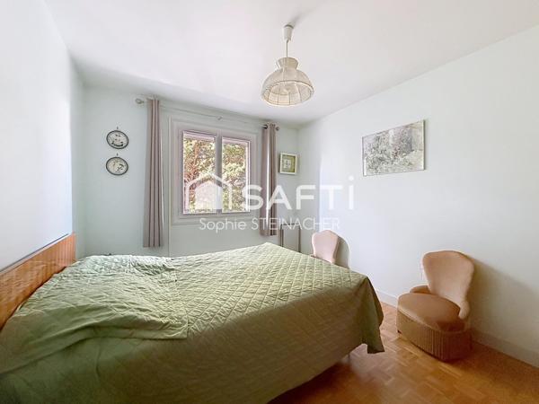 Maison 5 chambres sous-sol garage à rénover