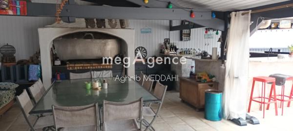 Maison à SAUJON, 17600 - 8 pièces 201m²