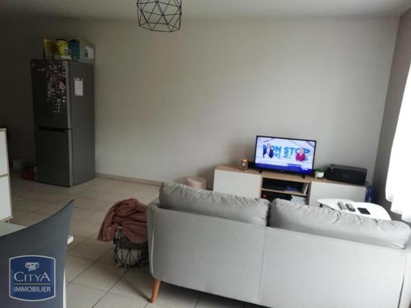 Appartement à louer 2 pièces 48.57m²