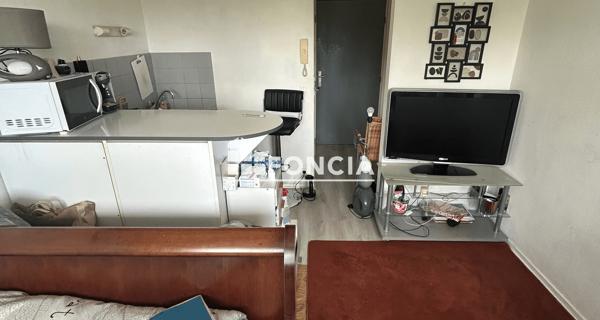 À vendre Studio 19 m² - Pau 64000