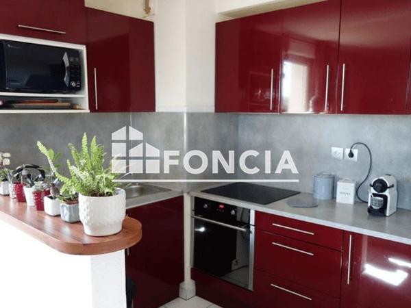 Location Appartement 2 pièces 44.7 m² - 49 RUE GERRY ROUFS Beziers 34500