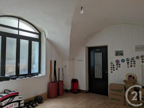 Appartement Local à vendre  2 pièces - 58,52 m2 BAGNOLS SUR CEZE - 30