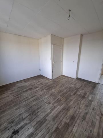 Appartement T3, dernier étage 54m2. Idéal investissement locatif ou premier achat.
