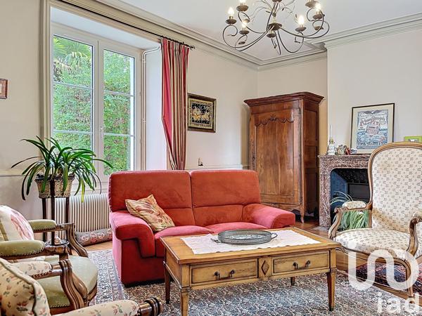 Maison à vendre 8 pièces 357 m² Cenon-sur-Vienne