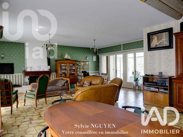 Maison à vendre 5 pièces 166 m² Angoulême