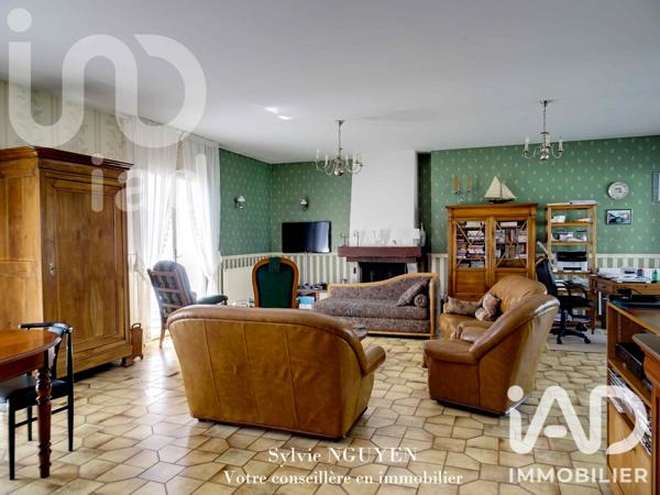 Maison à vendre 5 pièces 166 m² Angoulême