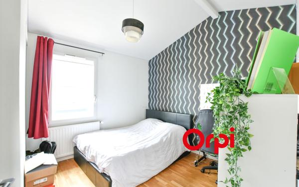 Appartement à vendre    4 pièces • 96,28 m2 Chaponost