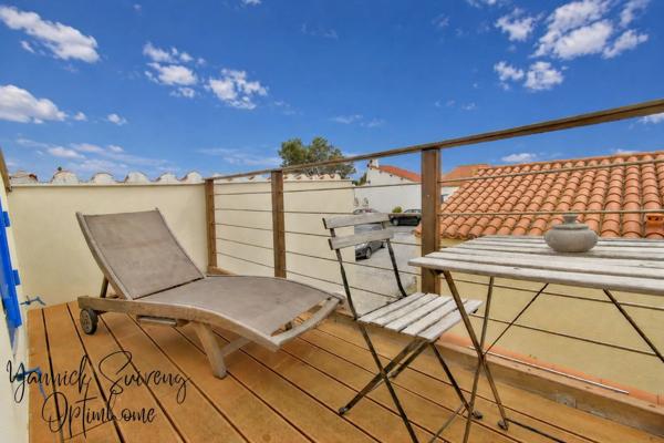 MAISON 4 FACES AVEC TERRASSES / SECTEUR CAP DE FRONT