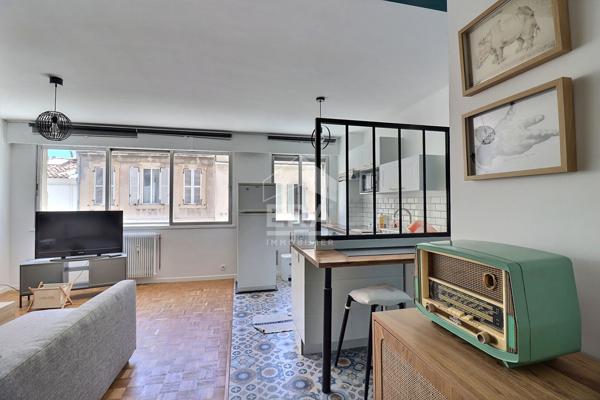 A Vendre appartement type 2 de 42m2 à Marseille 13004- Cinq avenues