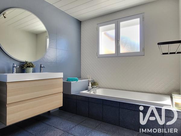 Maison à vendre 7 pièces 132 m² Saint-Jean-de-Boiseau
