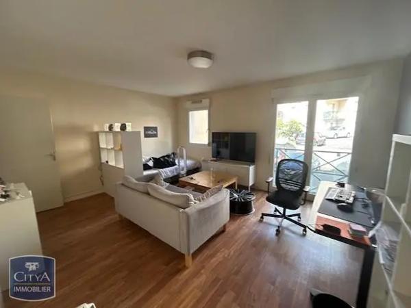 Appartement à louer 1 pièce 29.59m² Laval (53000)