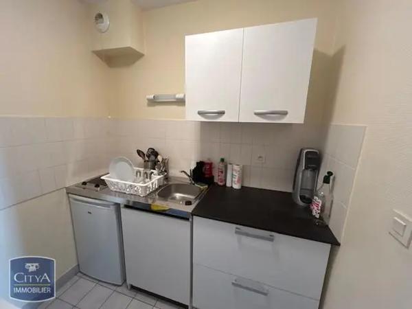 Appartement à louer 1 pièce 29.59m² Laval (53000)