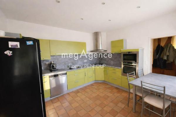 Maison à LES LOGES-MARCHIS, 50600 - 7 pièces 180m²