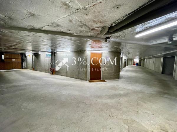 Appartement
                                                                                                                                                                                                                                                                                                                        3 pièce(s)                                                                                                                                                                                                          2 chambre(s)                                                                                                                                                                                                          65  m²