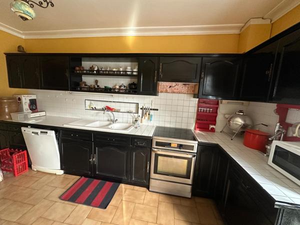 Maison de 106 m² en impasse, avec jardin et sous-sol - Quartier La Madeleine