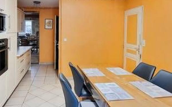 Maison à vendre    6 pièces •  Lavardac