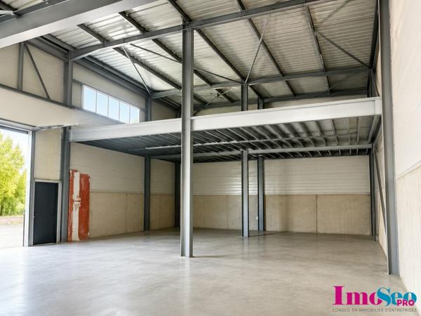 ENTREPOT à LOUER