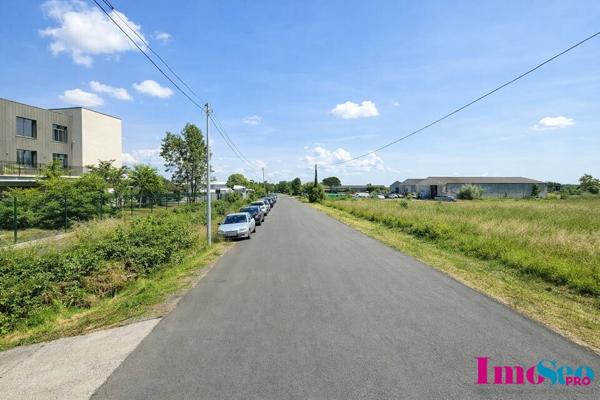 à VENDRE