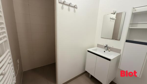 Maison 6 pièce(s)