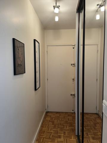 Paris (75011) Appartement calme et lumineux avec vue dégagée