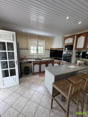 Vente / Maison T6+ à Le Diamant (97223)