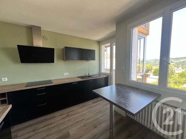 Appartement F5 à vendre  5 pièces - 81,17 m2 AURILLAC - 15