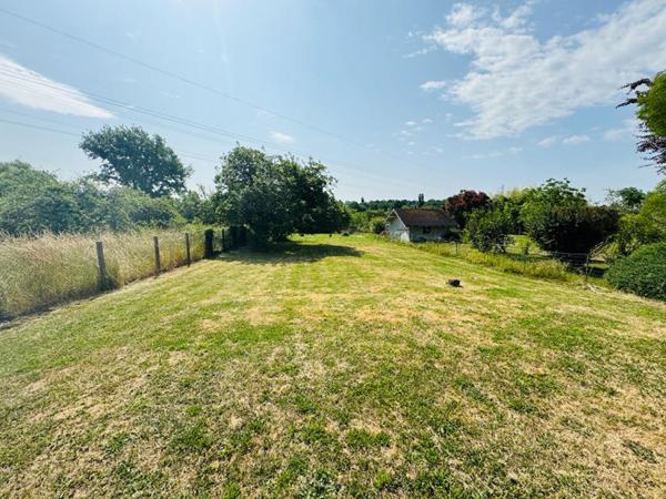 Très jolie maison des années 1930 dans un secteur calme de Cosne Sur Loire