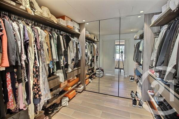 Maison à vendre  5 pièces - 175 m2 VALBONNE - 06