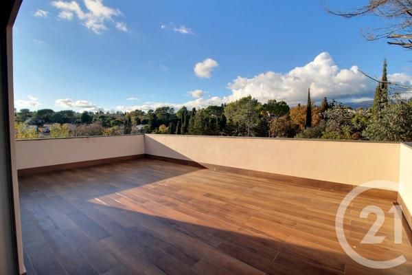 Maison à vendre  5 pièces - 175 m2 VALBONNE - 06