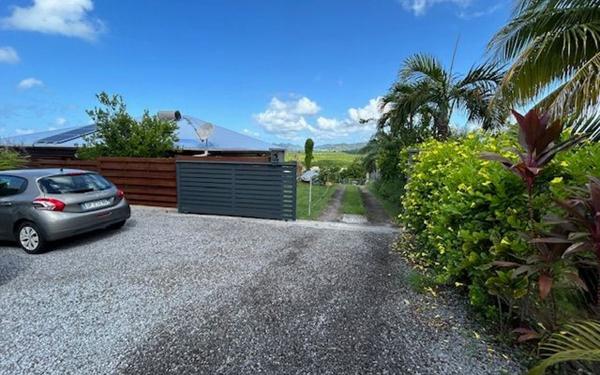 Maison à vendre    4 pièces •  Sainte-Luce