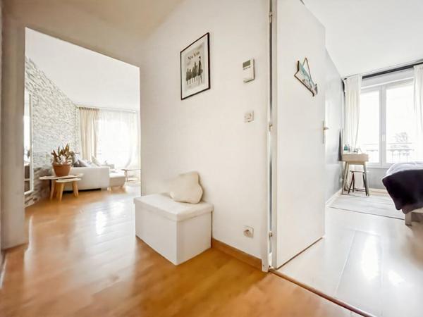 Appartement Noisy Le Grand 2 pièce(s) 45.48 m2